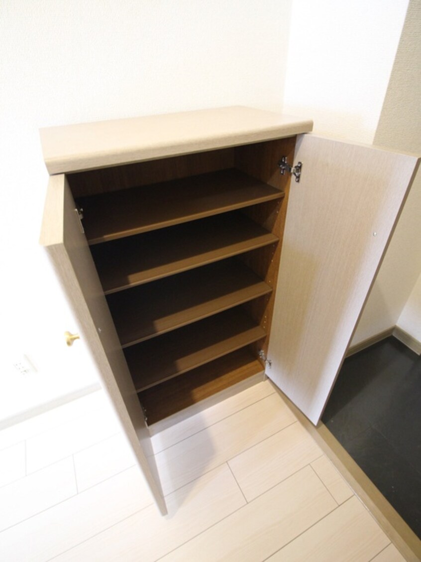 靴箱 クレスト草津