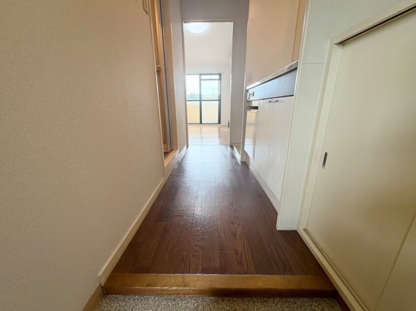 廊下 プリンス小束山