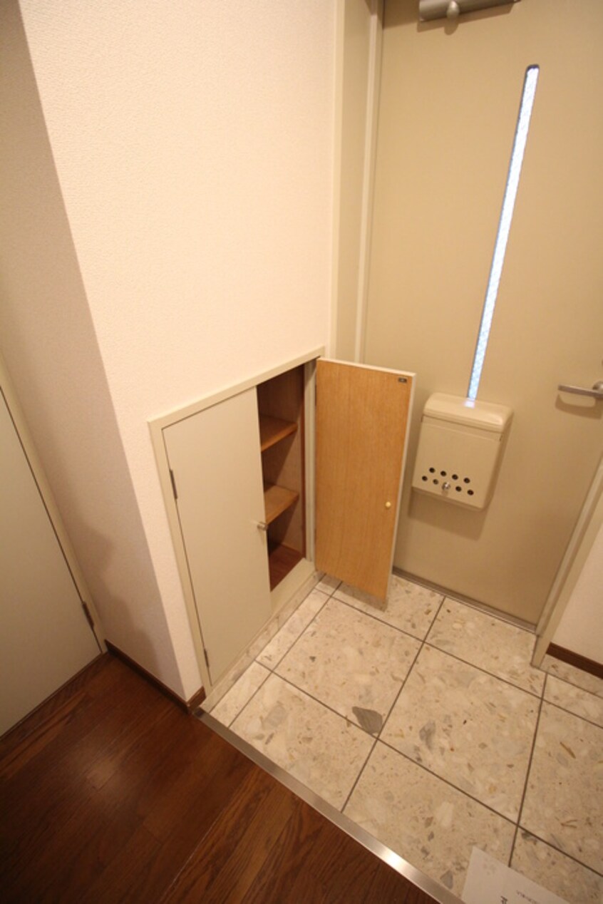 靴箱 東明マンション江坂Ⅱ