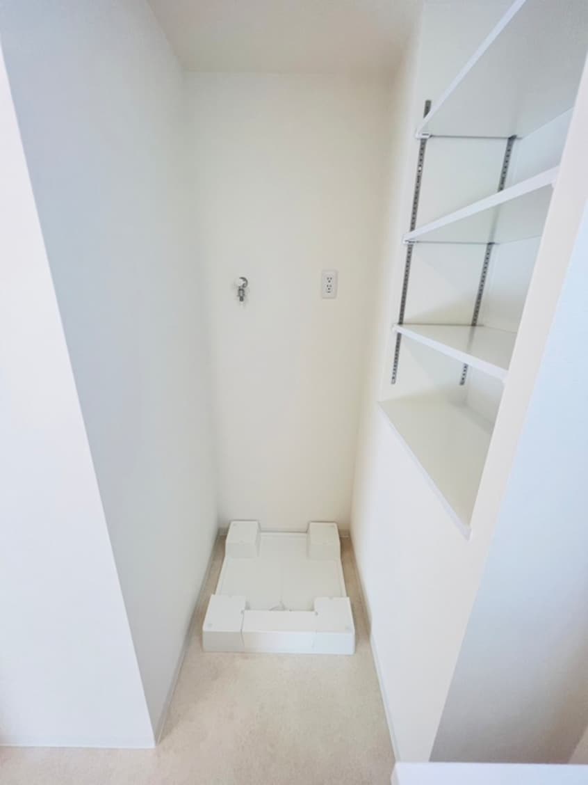 洗濯機置場 ベルフォーレ御所南