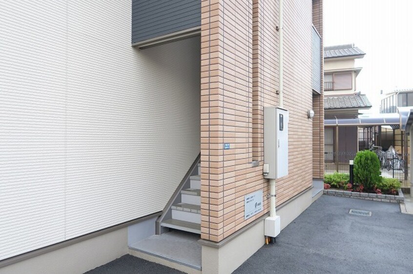 エントランス部分 アバンツァート