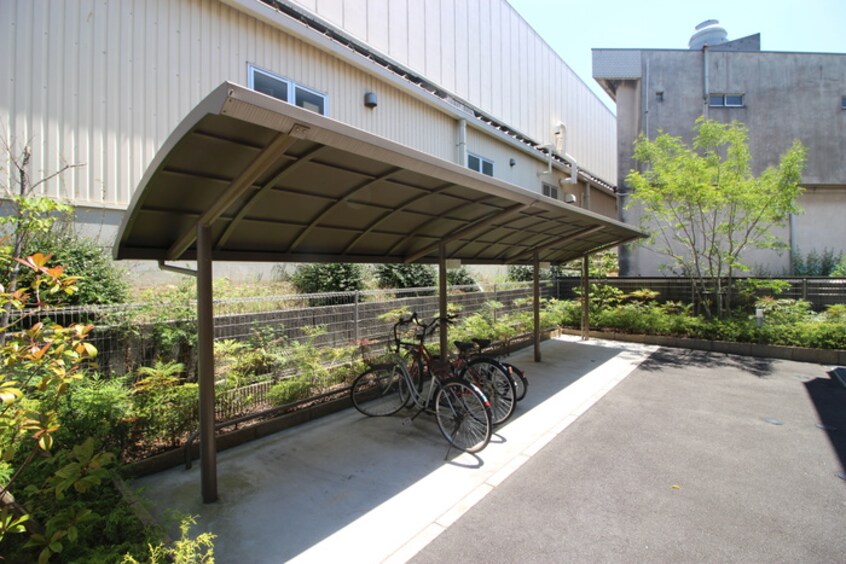 駐輪場 パラッツォ伏尾