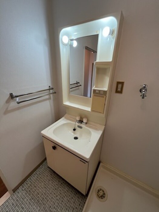 洗面 アドラブール古川橋