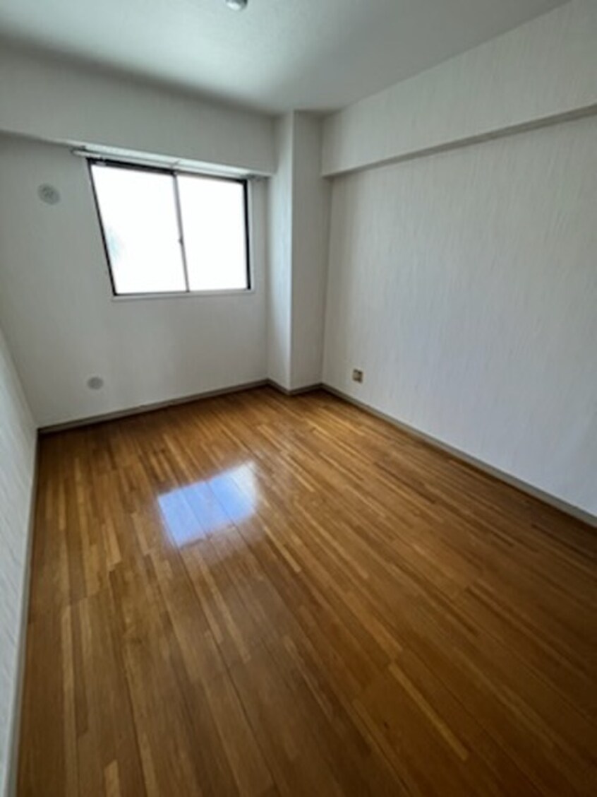 居室 アドラブール古川橋