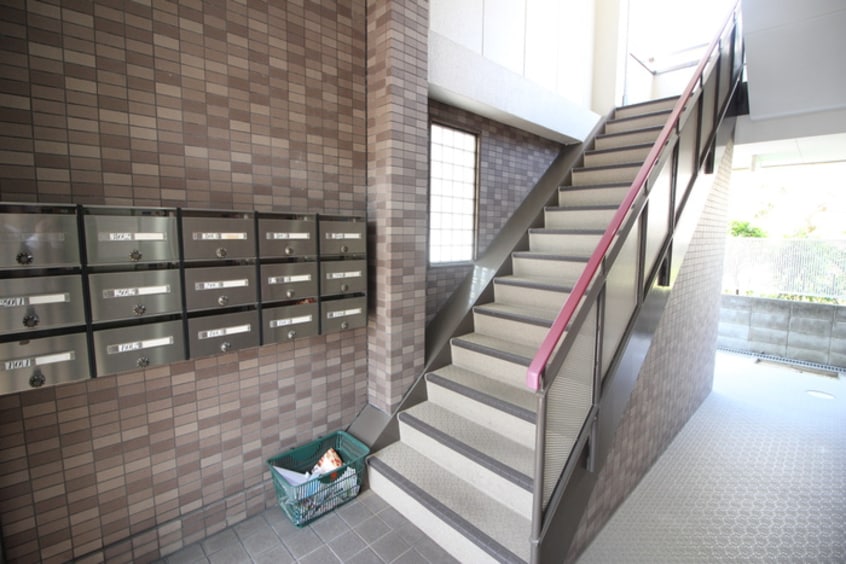 エントランス部分 グレースメゾン本町