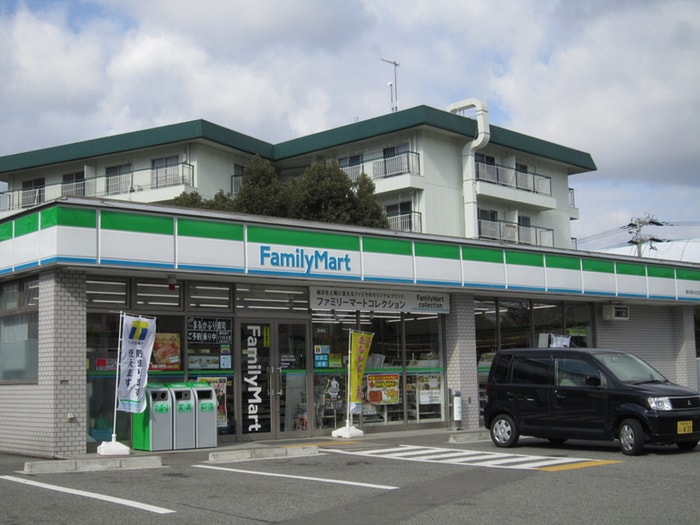 ファミリーマート 垂水清水が丘店(コンビニ)まで450m ビュー舞子坂Ⅱ