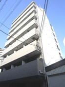 マンション輝の外観