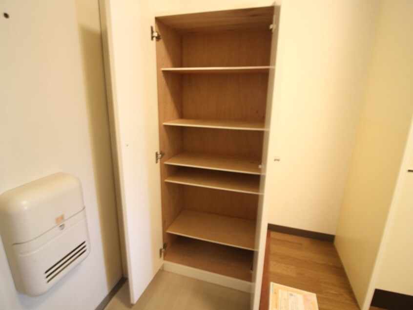 靴箱 ハイツ宮の森Ⅱ番館