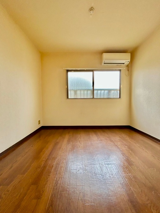 居室 プレアール小若江