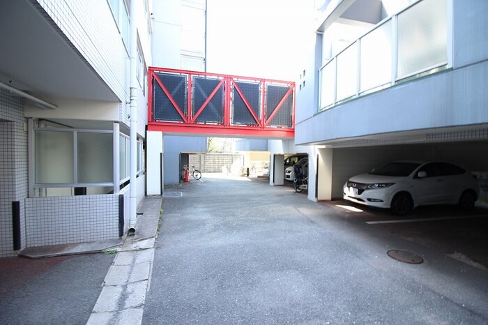 駐車場 スプル－スコ－ト緑地