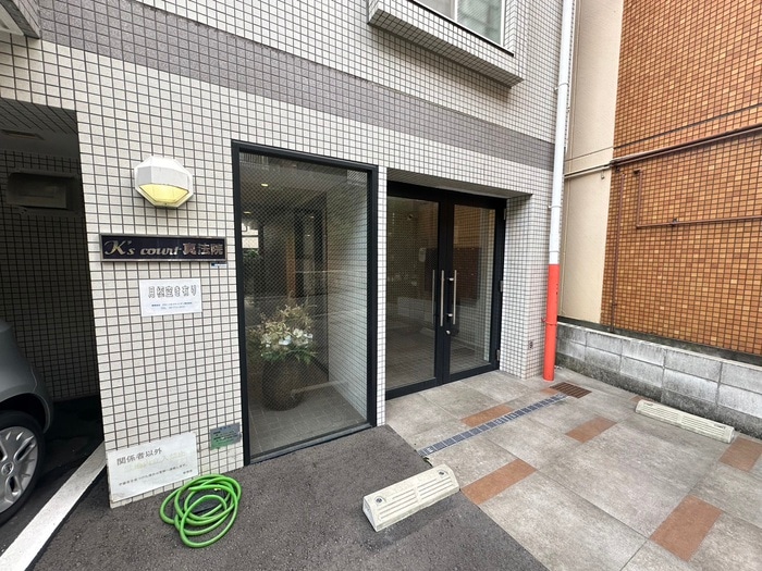 エントランス部分 ケーズコート真法院