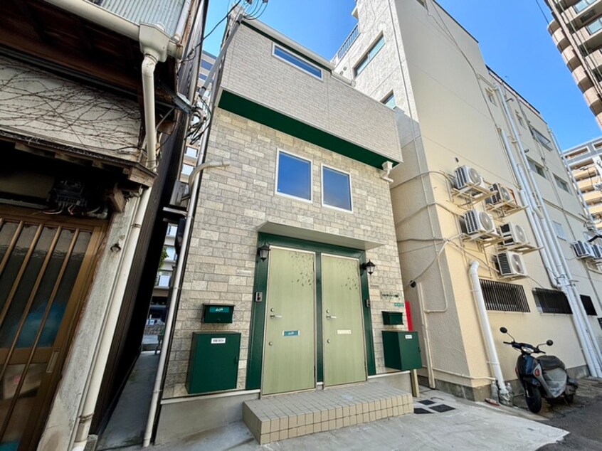 外観写真 エル・サッスーン桜町