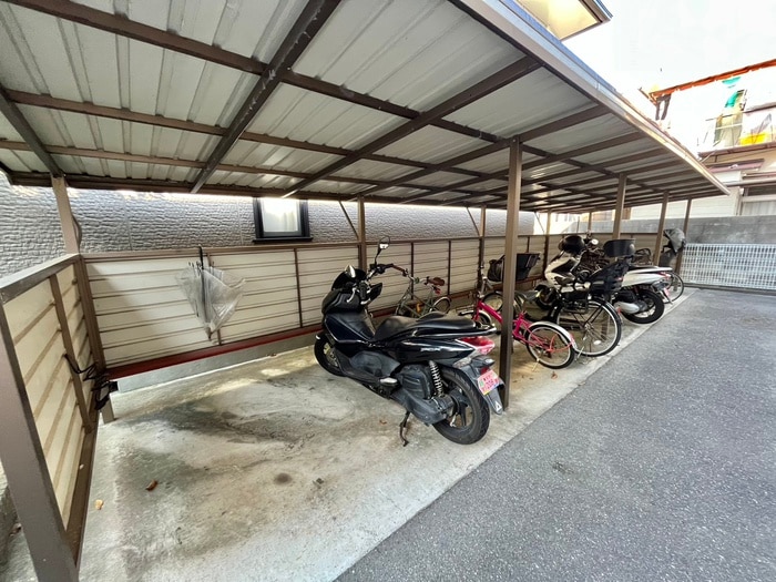 駐輪場 ハイカム－ル上桂