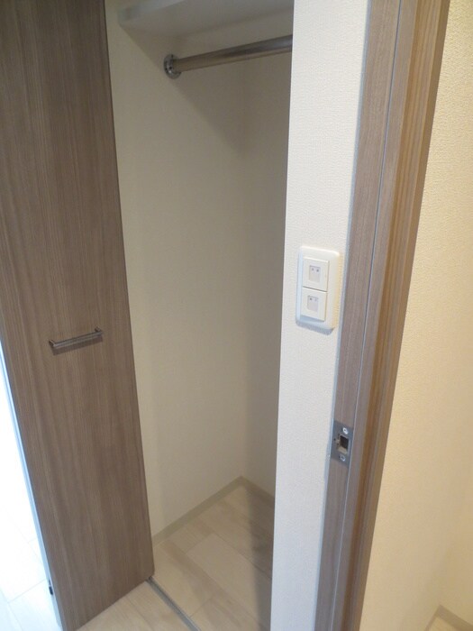 収納 プレサンス松屋町駅前(1203)