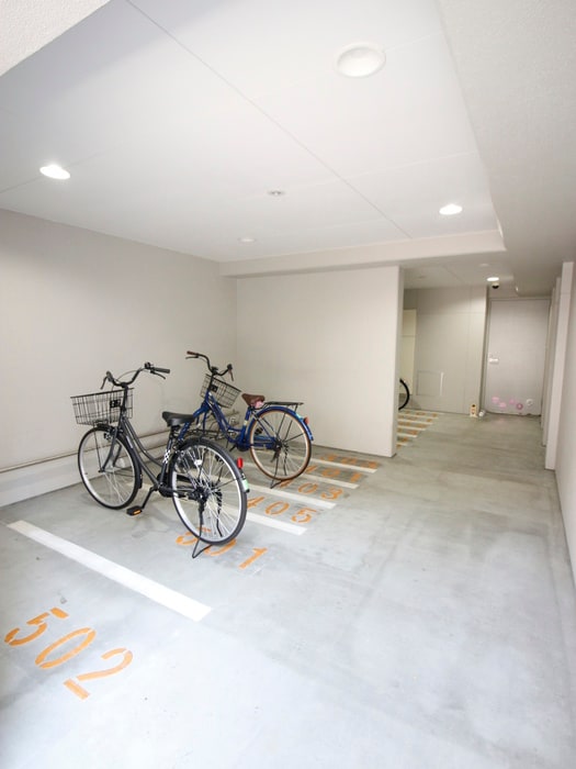 駐輪場 パライーソ