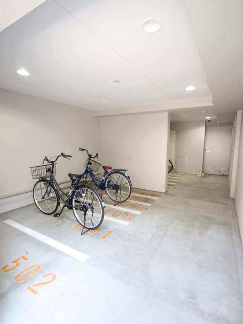 駐輪場 パライーソ