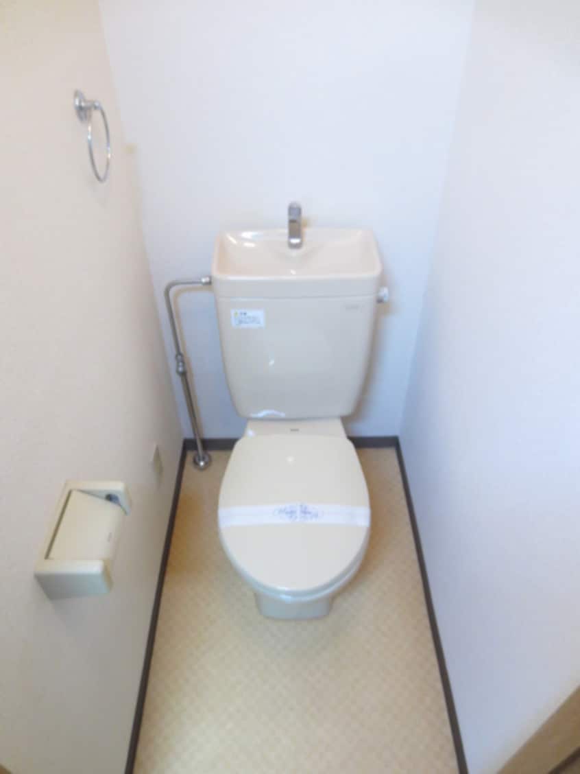 トイレ エムアイキャッスル