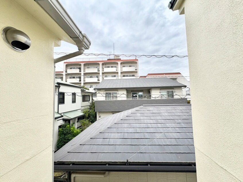 室内からの展望 サンハイム八坂