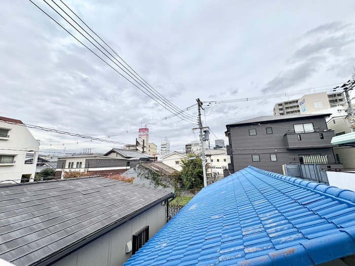 室内からの展望 サンハイム八坂