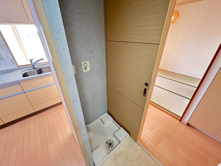 洗濯機置場 仮）ｸﾞﾘｰﾝﾗｸﾞｰﾅ甲子園A棟（202）