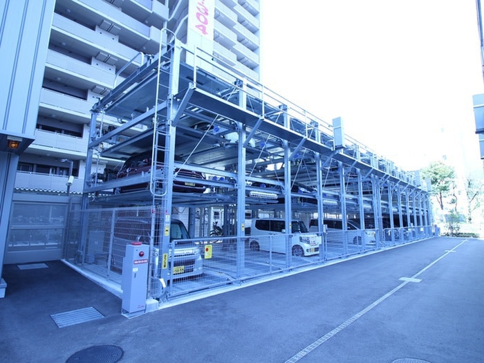 駐車場 ザ・レジデンス東三国(1219)