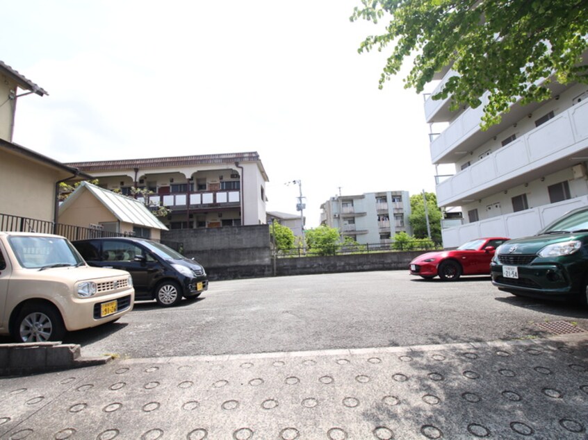 駐車場 光ミノオパレス
