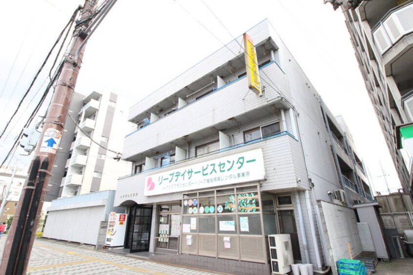 エントランス部分 Parfait俊徳道