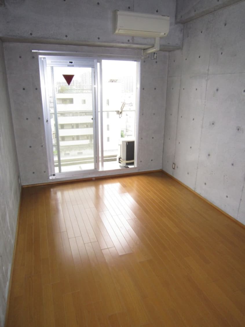 居室 スリ－ゼ城