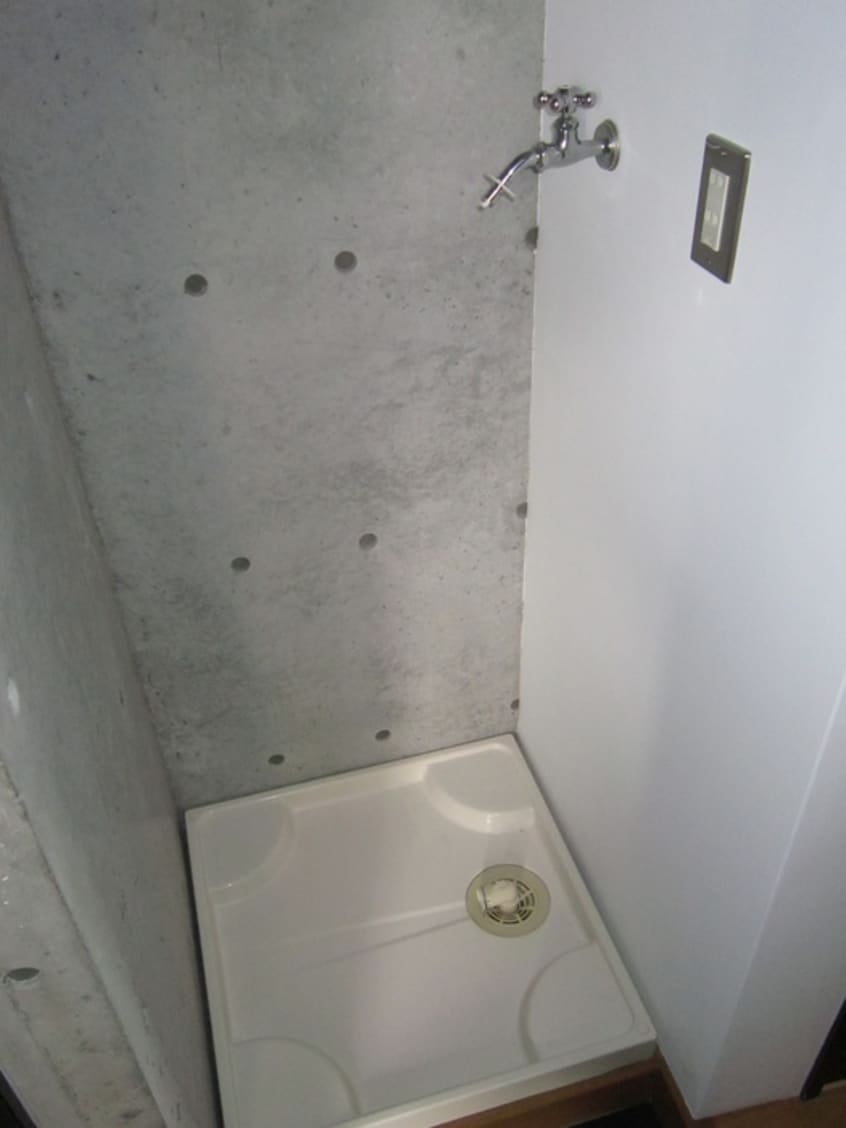 洗濯機置場 スリ－ゼ城