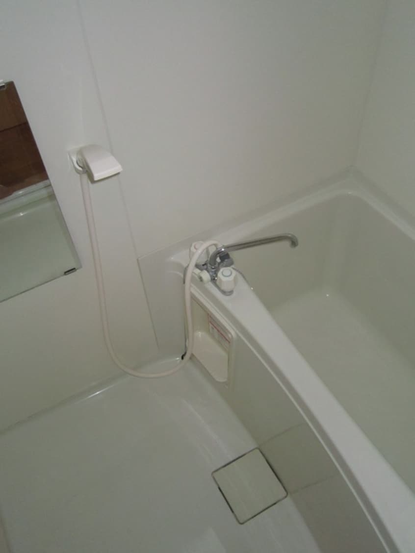 バス／シャワールーム等 スリ－ゼ城