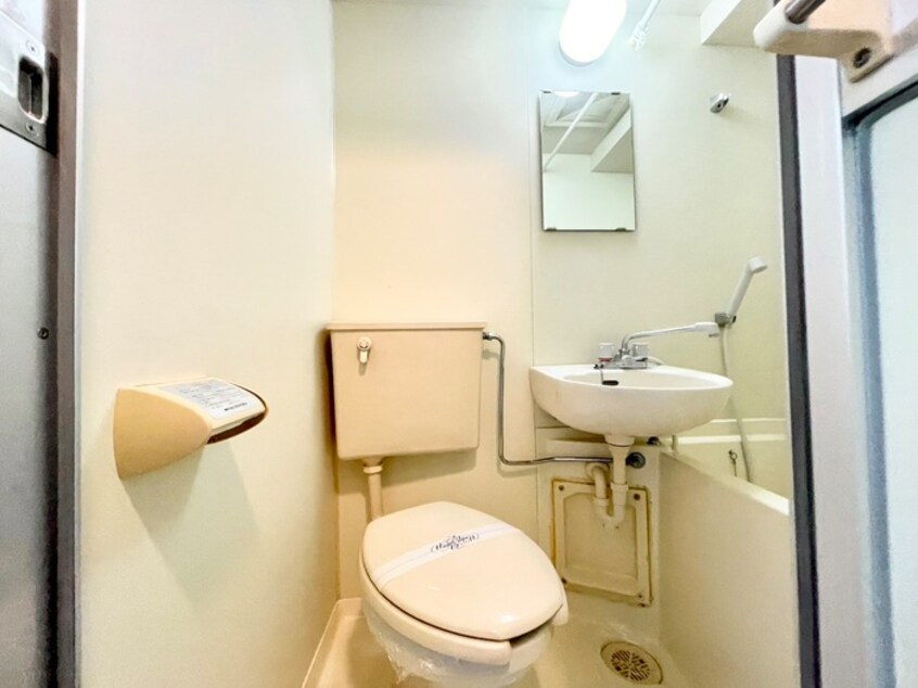 トイレ プリエールＪＲ尼崎