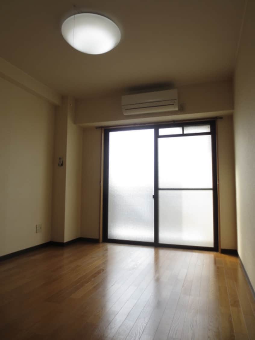 居室 アミティ北白川