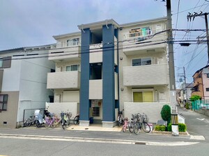 ファミ－ユ毛馬