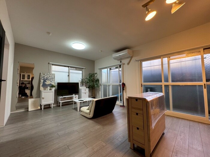 居室 ニューライフ岡本(102)