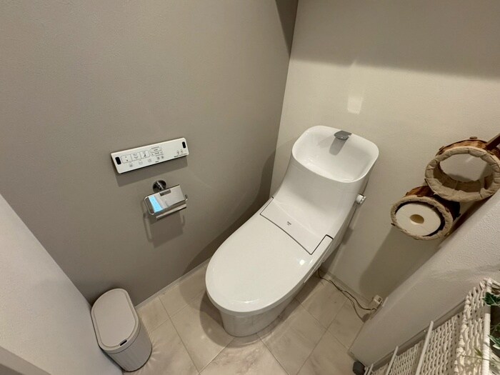 トイレ ニューライフ岡本(102)