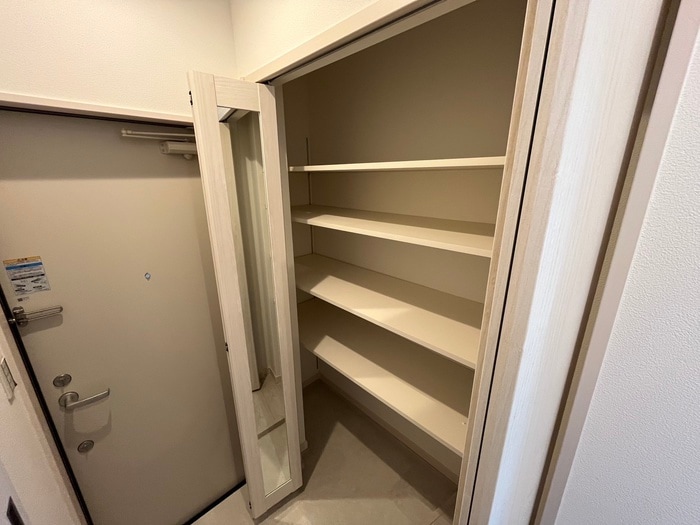 靴箱 ＦＬＯＲＡＬ