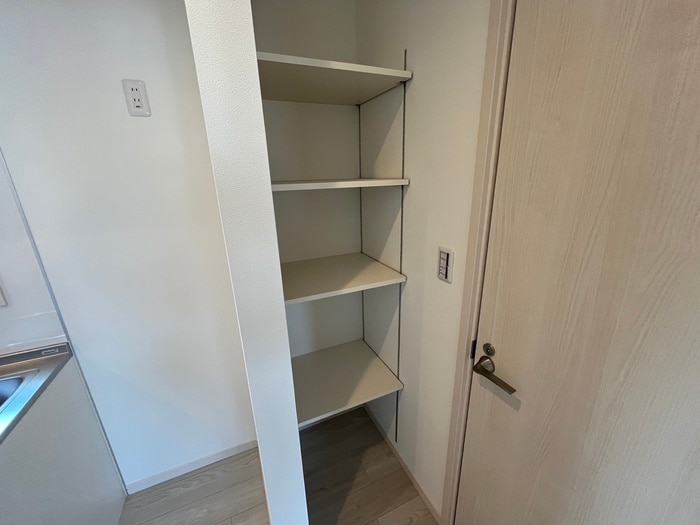 収納 ＦＬＯＲＡＬ