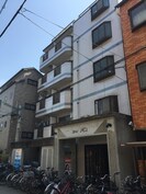 プリメゾンアビコの外観