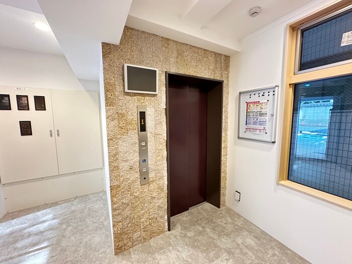 建物設備 RadiationCourt