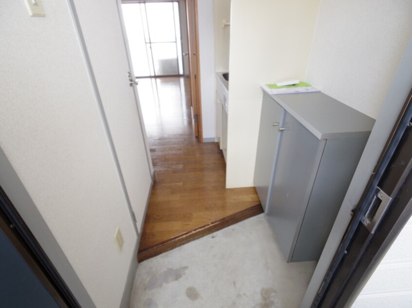 玄関 エスポワ－ル桃山