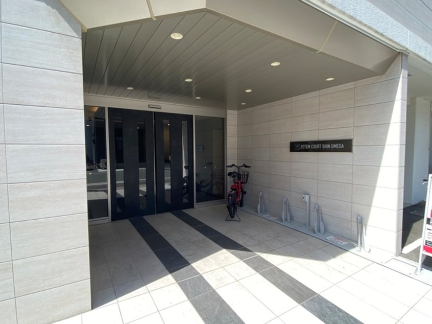 エントランス部分 エステムコート新梅田(203)