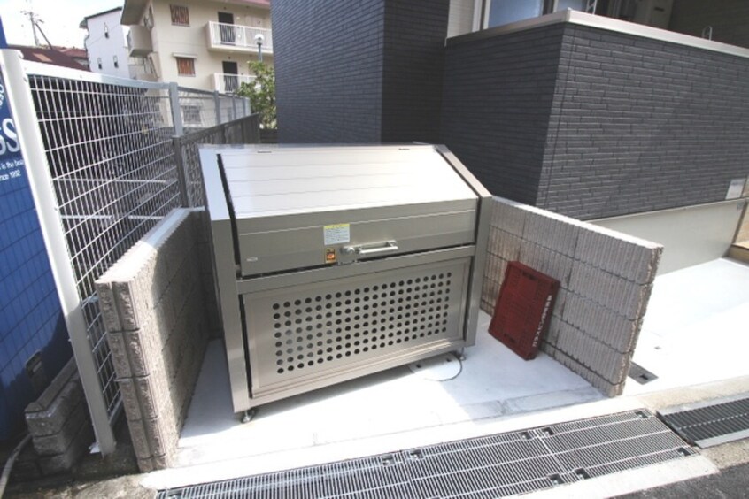 建物設備 バロンセスト桜塚