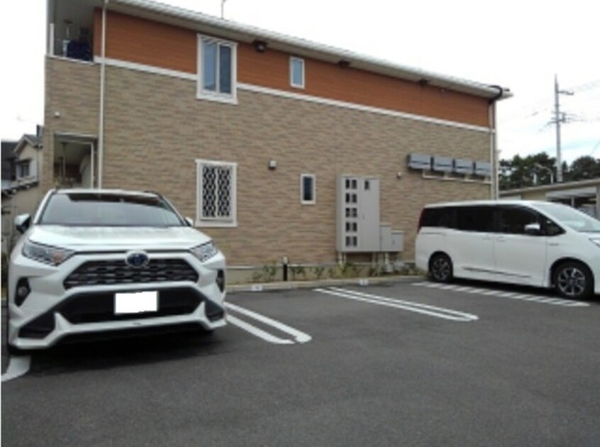 駐車場 シャーロット　ヒルズ