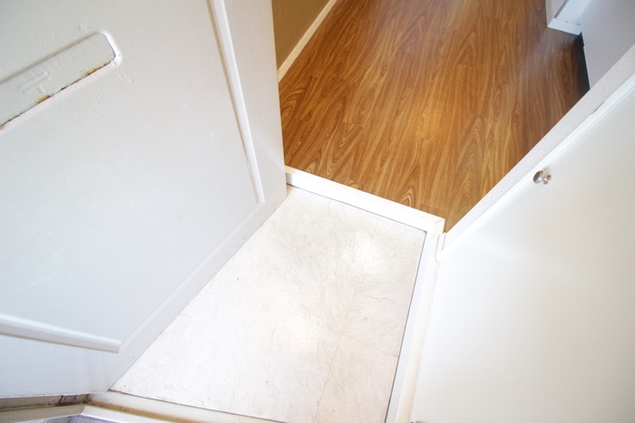 玄関 中塚マンション