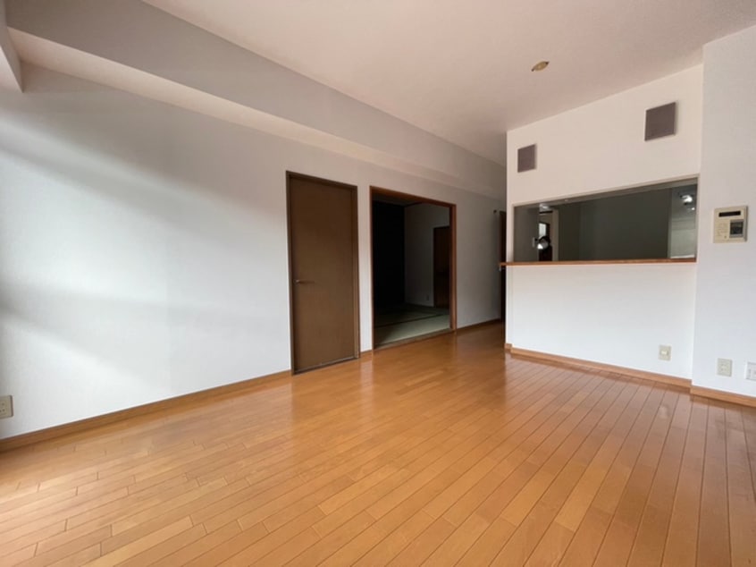 居室 コスモ西明石(410)