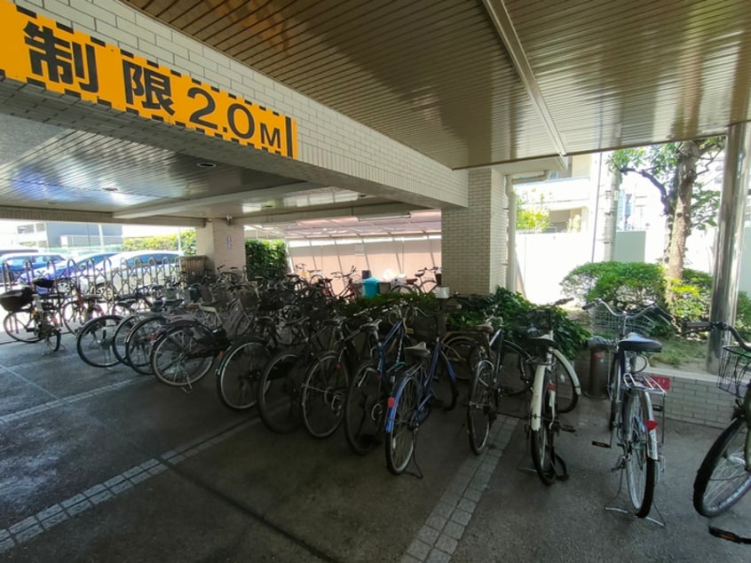 駐輪場 ル・モンド 西宮