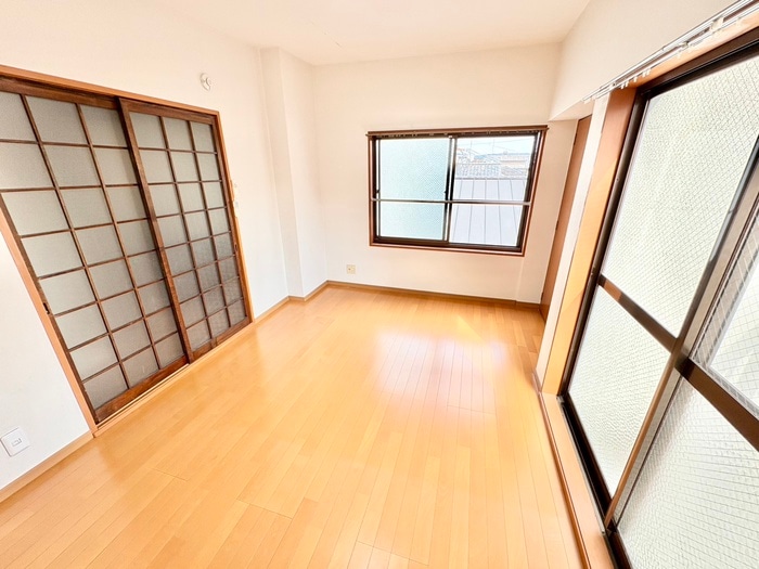 居室 メナー西院