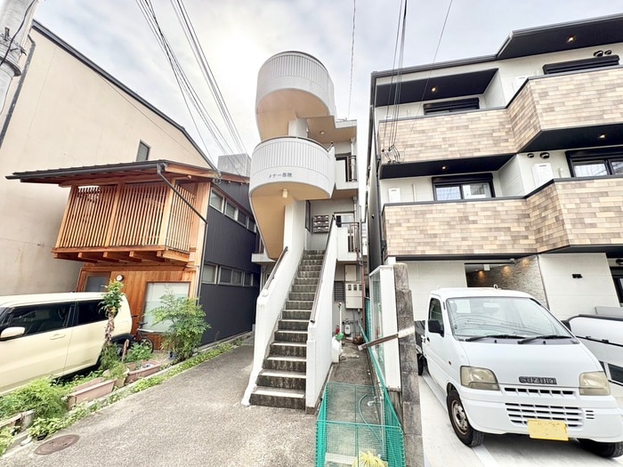 外観写真 メナー西院