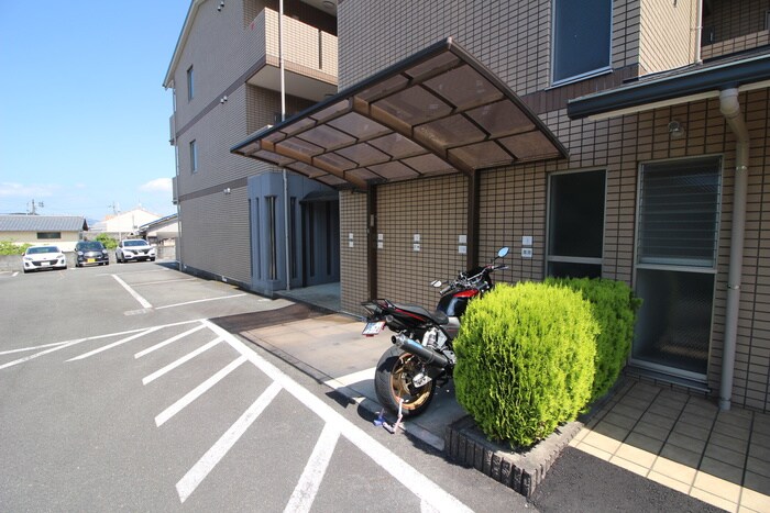 バイク置き場 ＩＴパレス　２１