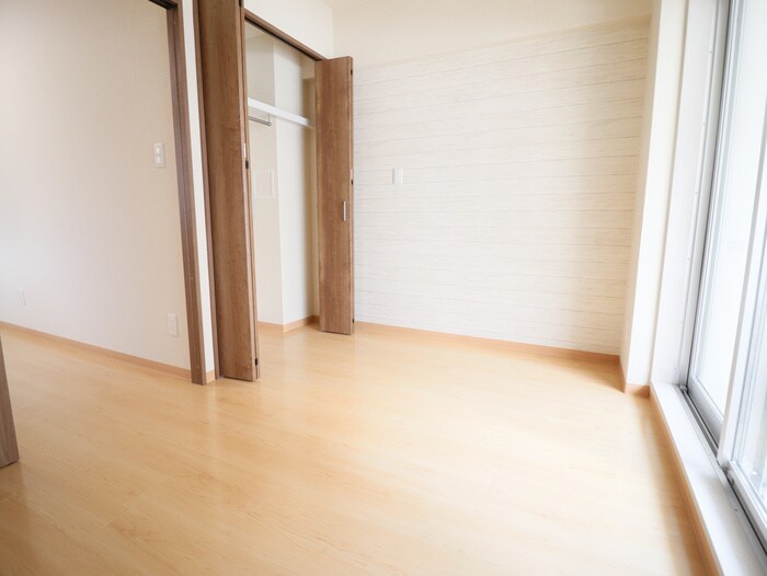 居室 プリオーレ新開地